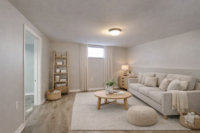 Building Photo - Charming 3-Bed Home in Lees Summit with Garage