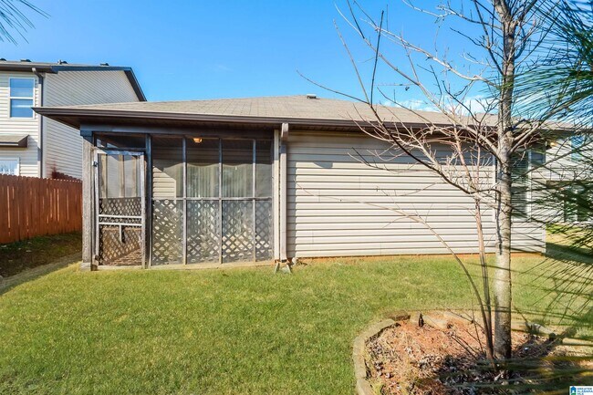 Building Photo - 155 Briar Ridge Ln