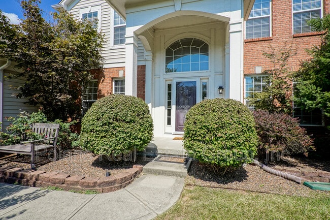 Building Photo - 11919 Cabri Ln