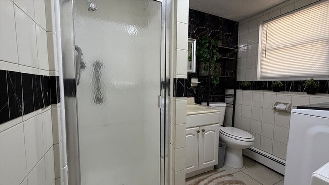 Building Photo - 23 Orchard Ave