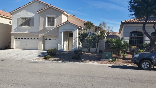 Primary Photo - 4 br, 2.5 bath House - 9356 BONDENO ST