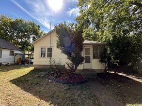 Building Photo - 2bed/1bath Single Family Home For Rent in ...