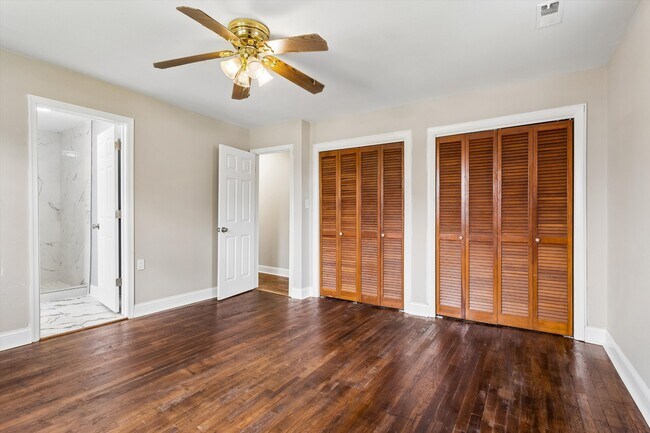 Building Photo - 1428 24th St