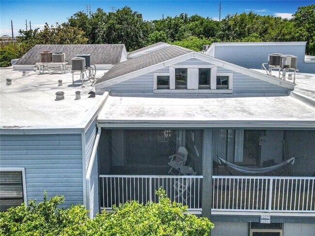 Building Photo - 3944 Atrium Dr