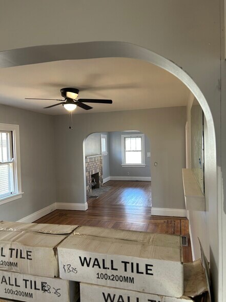 Building Photo - 4313 Church St