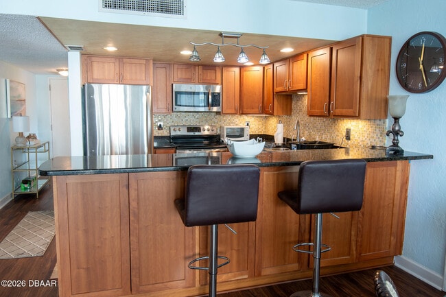 Building Photo - 2947 S Atlantic Ave