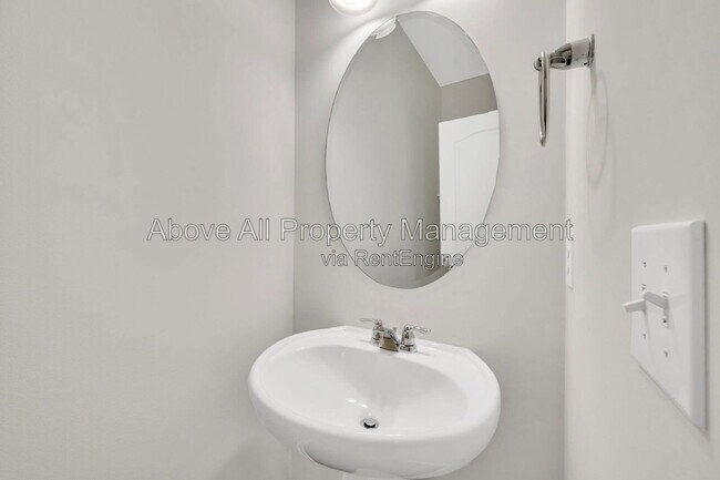 Building Photo - 2 Horton Grove Ct