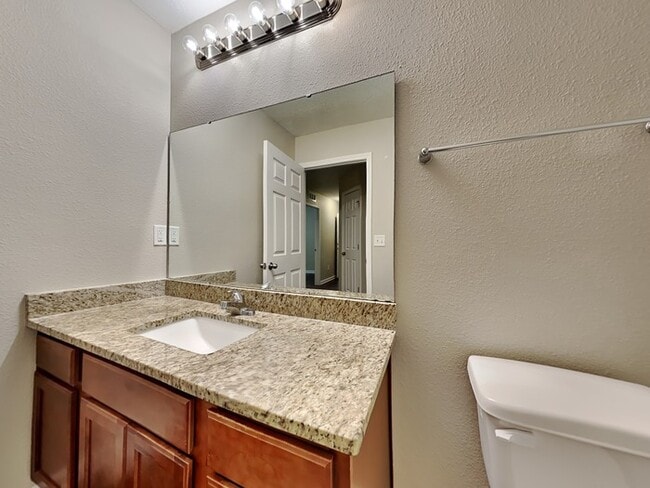 Building Photo - 7033 Camfield Landing Dr