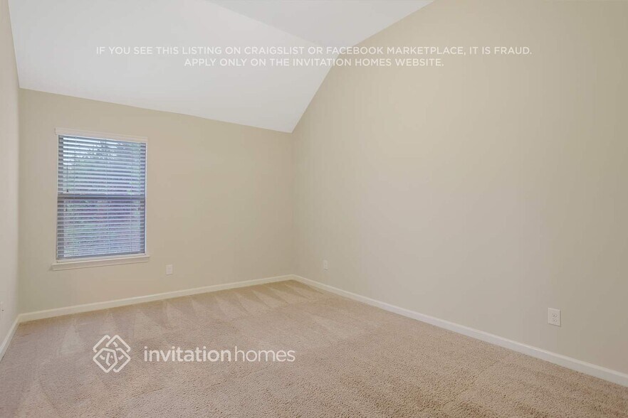 Building Photo - 7963 Stillmist Dr