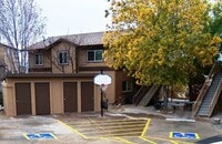 Building Photo - Vista Apartments