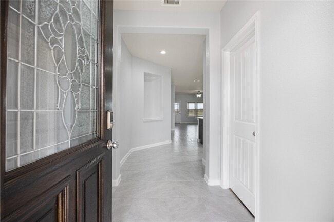 Building Photo - 18223 Mulberry Spring Cir