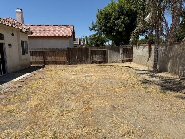 Building Photo - 10612 Tivoli Ct