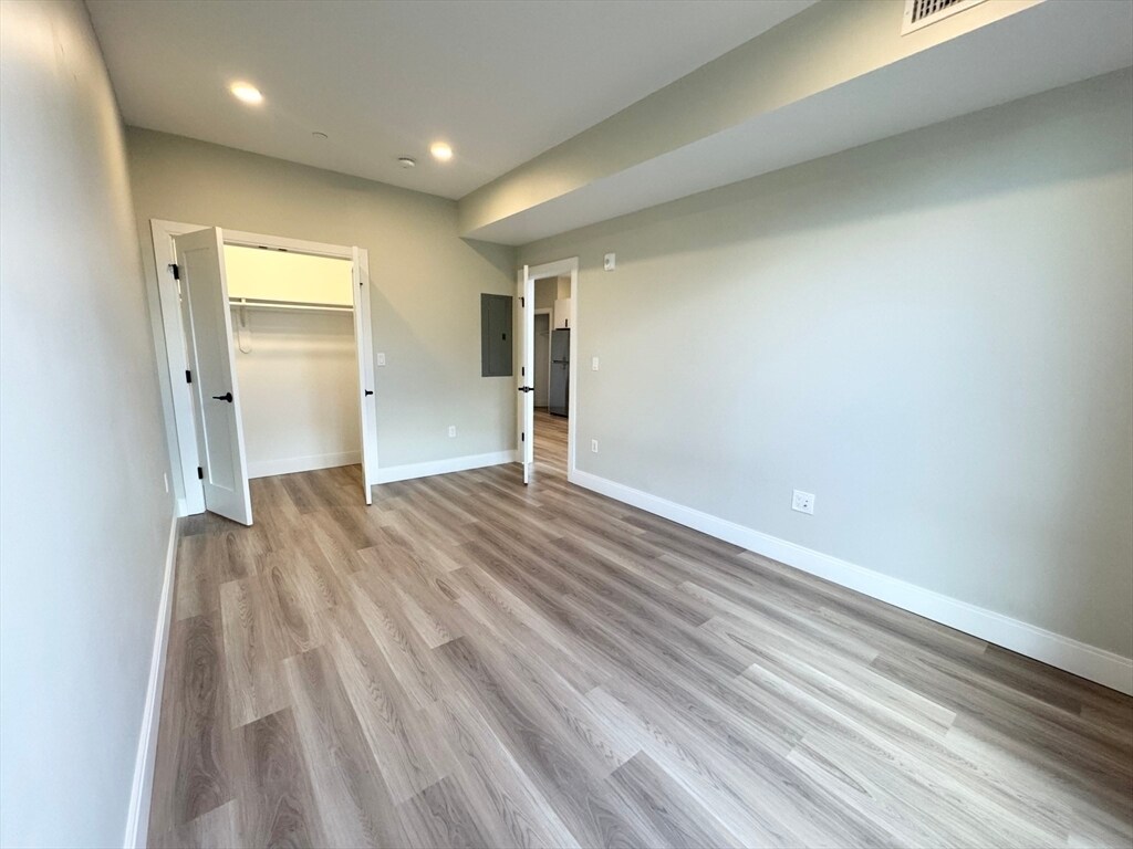 Building Photo - 1710 Dorchester Ave
