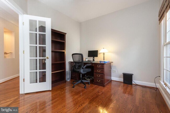Building Photo - 11629 Forest Hill Ct