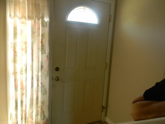 Building Photo - 1036 Ashley Ave