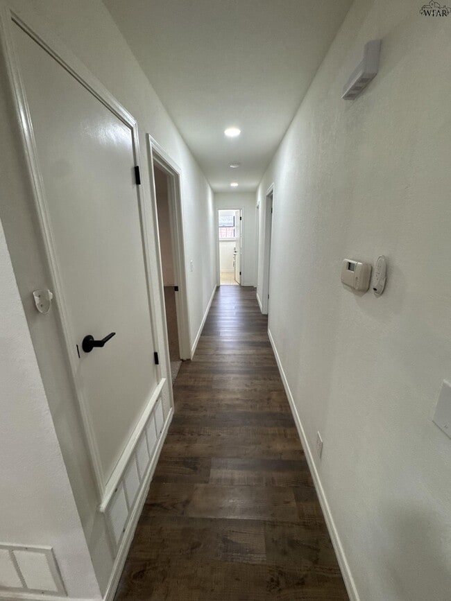 Building Photo - 4506 Nassau Dr