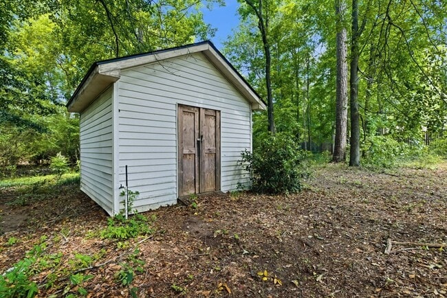 Building Photo - FOR RENT in NORTH COLUMBUS / DOUBLE CHURCHES AREA