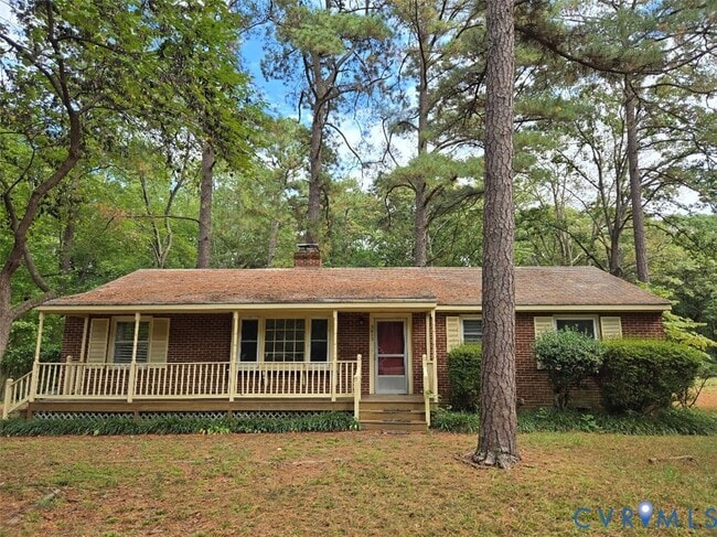 Primary Photo - 2813 Clarendon Dr