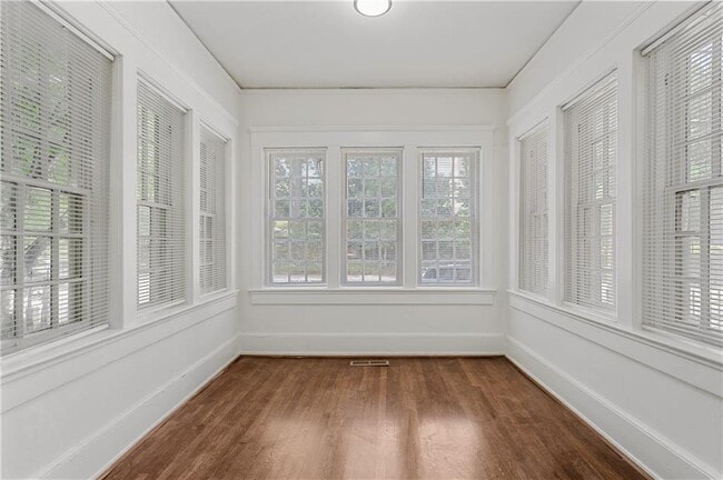 Building Photo - 360 Ponce De Leon Ave NE