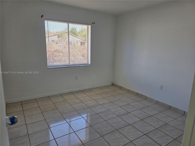 Building Photo - 10629 SW 68th Terrace