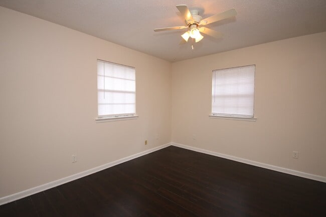 Building Photo - 4/2 Brick Home in Northeast Pensacola for ...