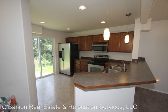 Building Photo - 3 br, 1.5 bath House - 6557 Kara Sue Loop