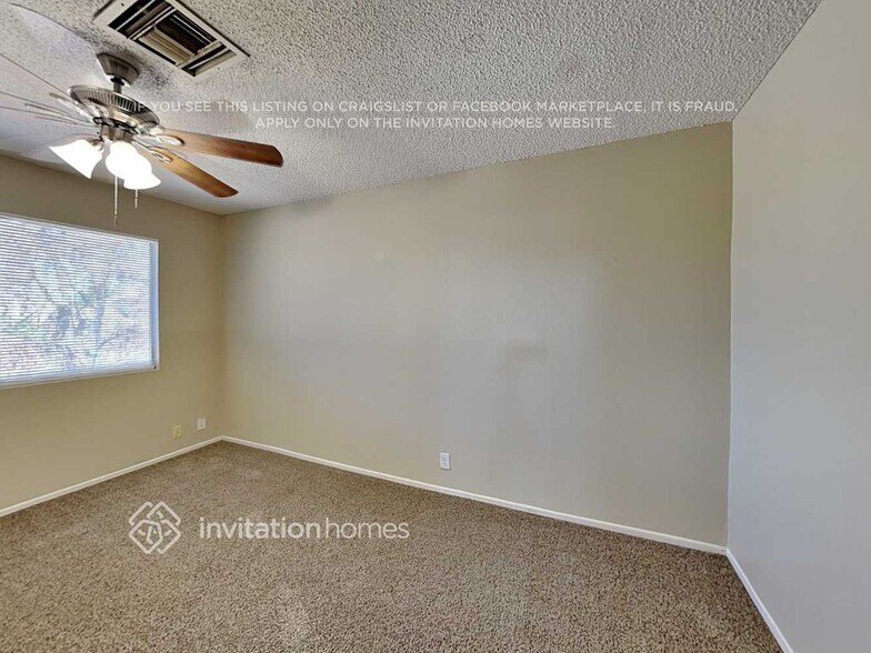 Building Photo - 6520 W Lupine Ave