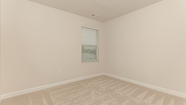 Building Photo - Picture-Perfect New Home in Clear Pond
