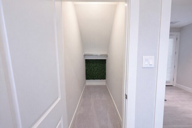 Building Photo - 10806 Warwana Rd