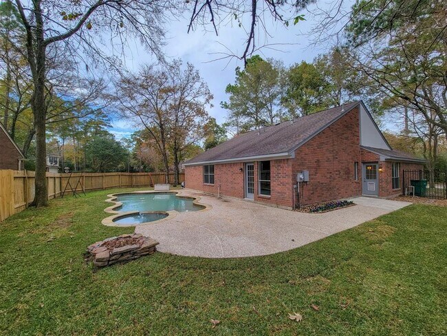 Building Photo - 34 Elm Branch Ct