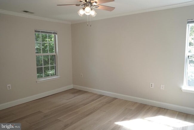 Building Photo - 13109 Millhaven Pl