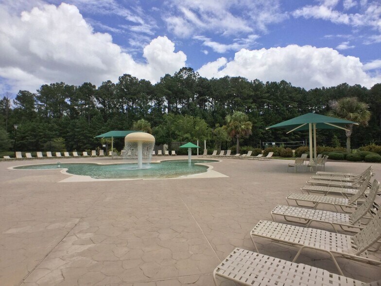 Building Photo - 128 Arbor Village Dr