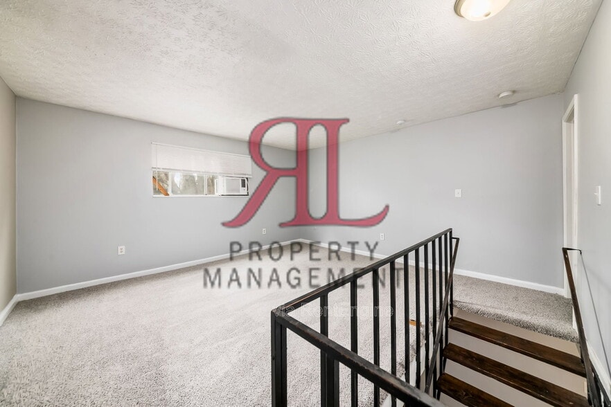 Building Photo - 4927 Myers Rd