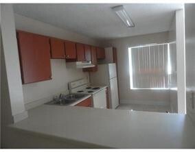 Building Photo - 8105 SW 21st Ct