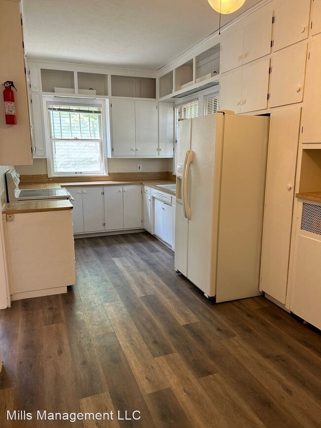 Building Photo - 4 br, 2 bath House - 605 N 9th