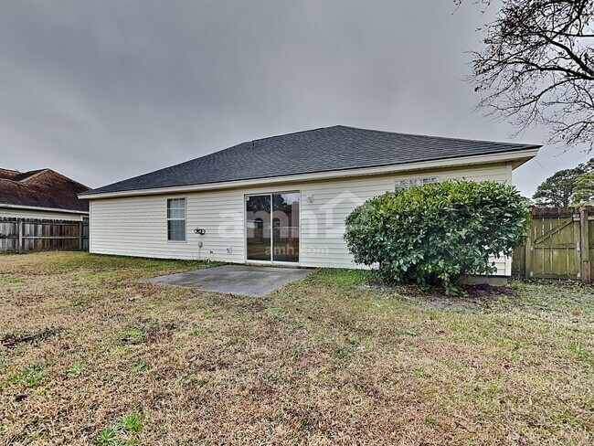 Building Photo - 20 Longleaf Cir