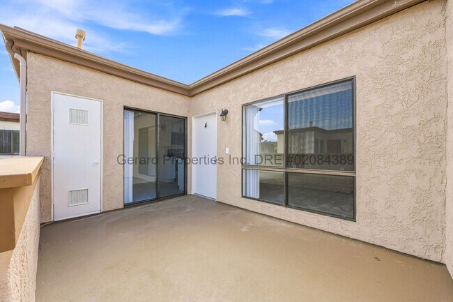 Building Photo - 16762 Viewpoint Ln