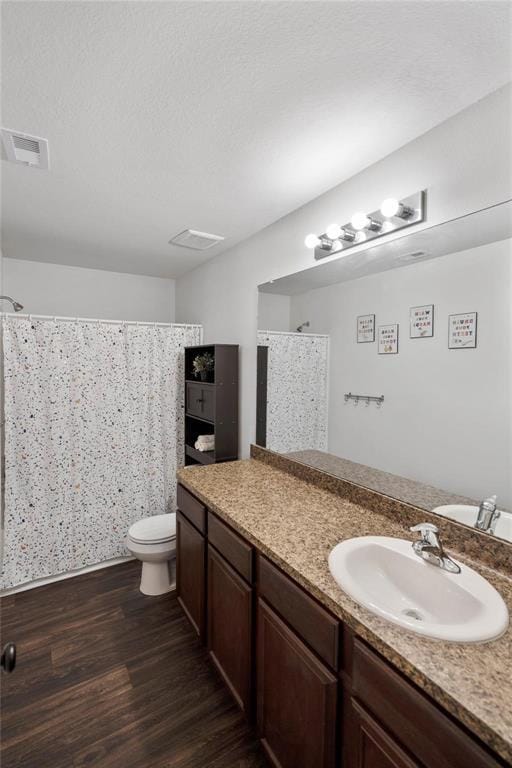 Building Photo - 12221 Seacrest Ln
