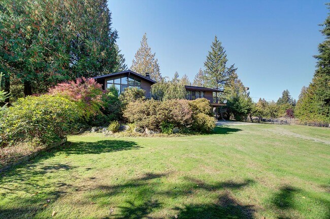 Building Photo - 3Bd/2.75Ba Maple Valley House