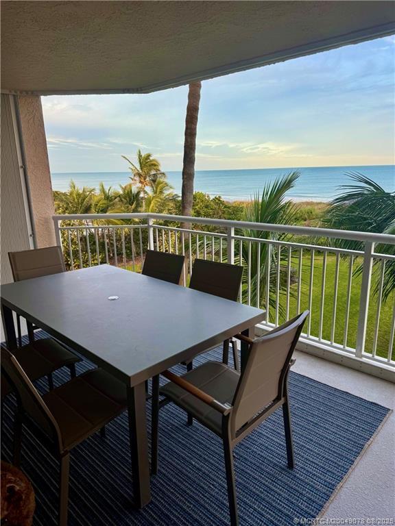 Building Photo - 3880 N Hwy A1A