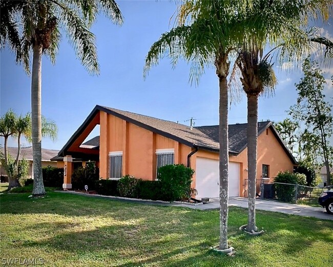 Primary Photo - 3402 SE 11th Ave