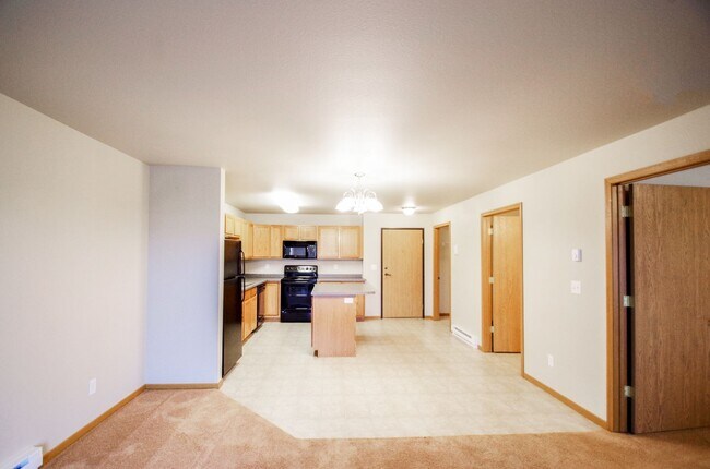 Building Photo - Spacious 1 Bed 1 Bath with Laundry in Unit!