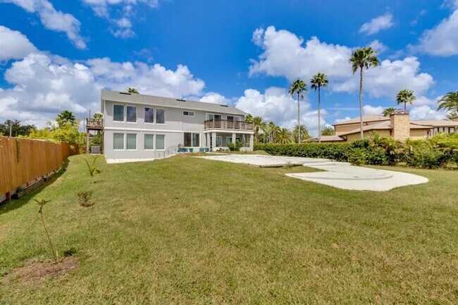 Building Photo - 25 S Ortman Dr