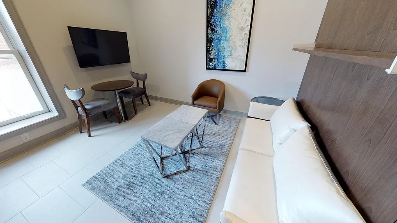 Building Photo - 918 4th Ave