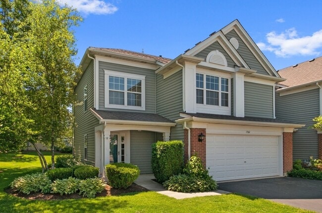 Building Photo - 1561 E Chivalry Ct