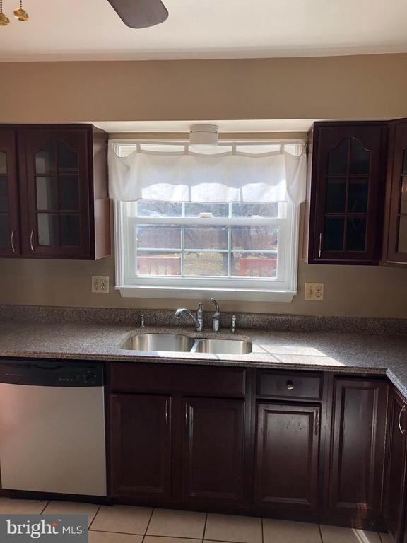 Building Photo - 11714 Basswood Dr