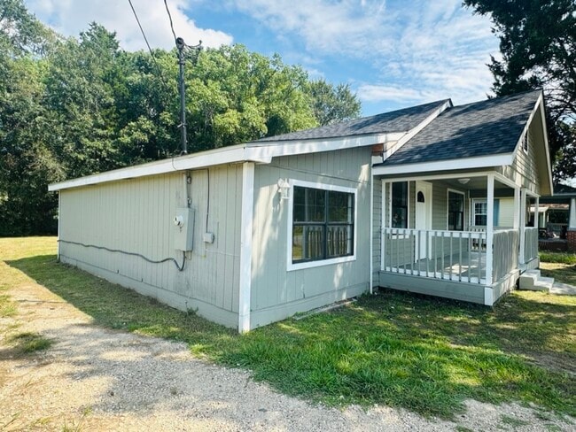 Building Photo - 4924 Dr L D Chapman St