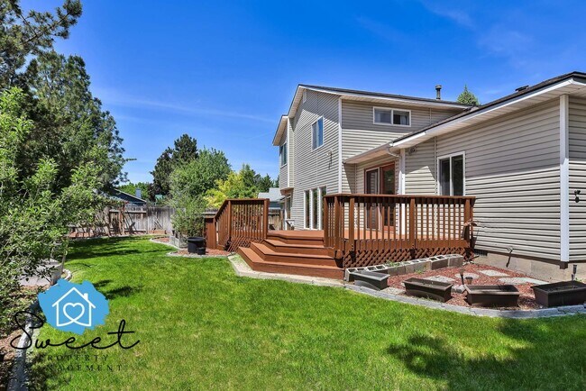 Building Photo - 5499 S Yarrow Pl