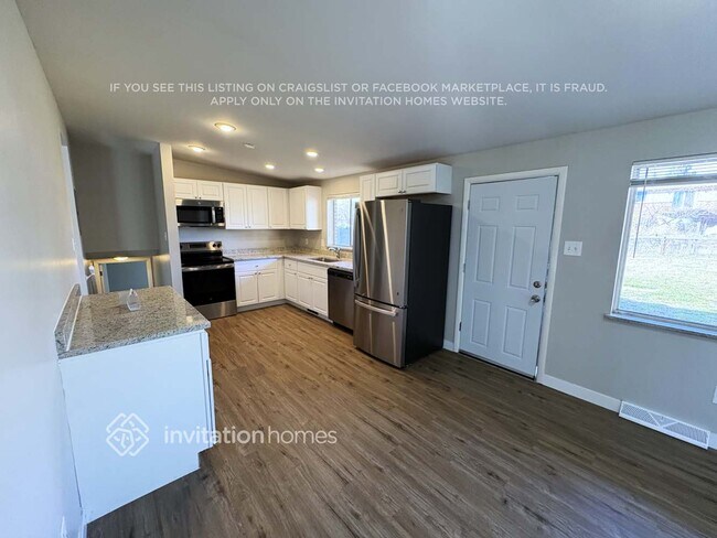 Building Photo - 1145 W 6th Ave