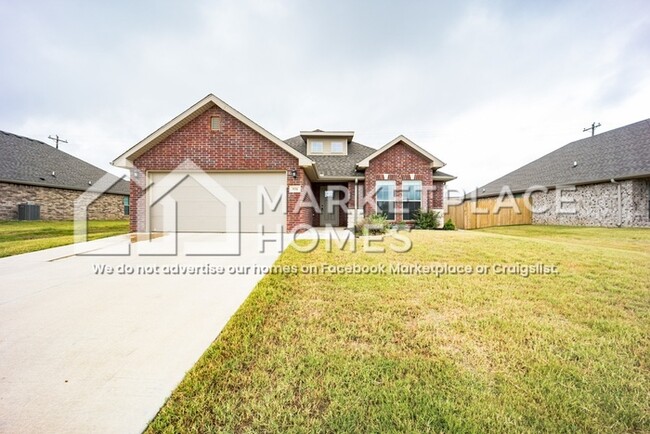 Building Photo - 531 Arkansas Black